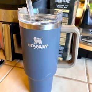 40 oz Stanley Tumbler
